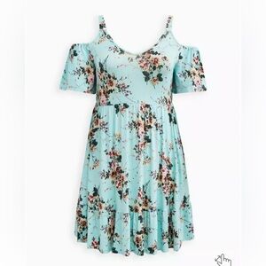 TORRID Floral Cold Shoulder Dress. Floral Blue Size 0